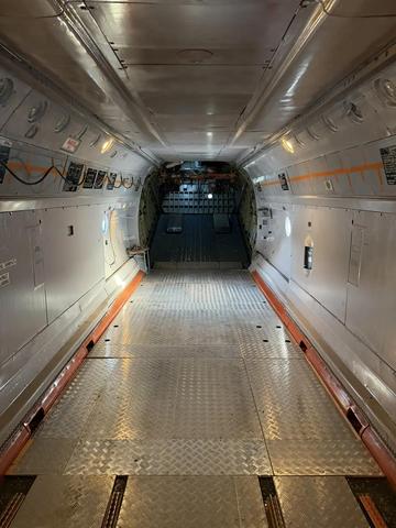 Открыть на весь экран Ан-74 11
